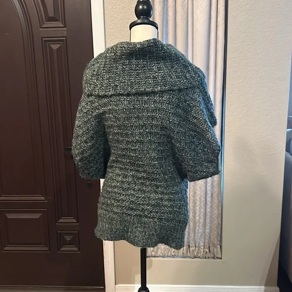 Akualani Wool Mohair Cowl Neck Cap Sleeve Tunic - Picture 3 of 6